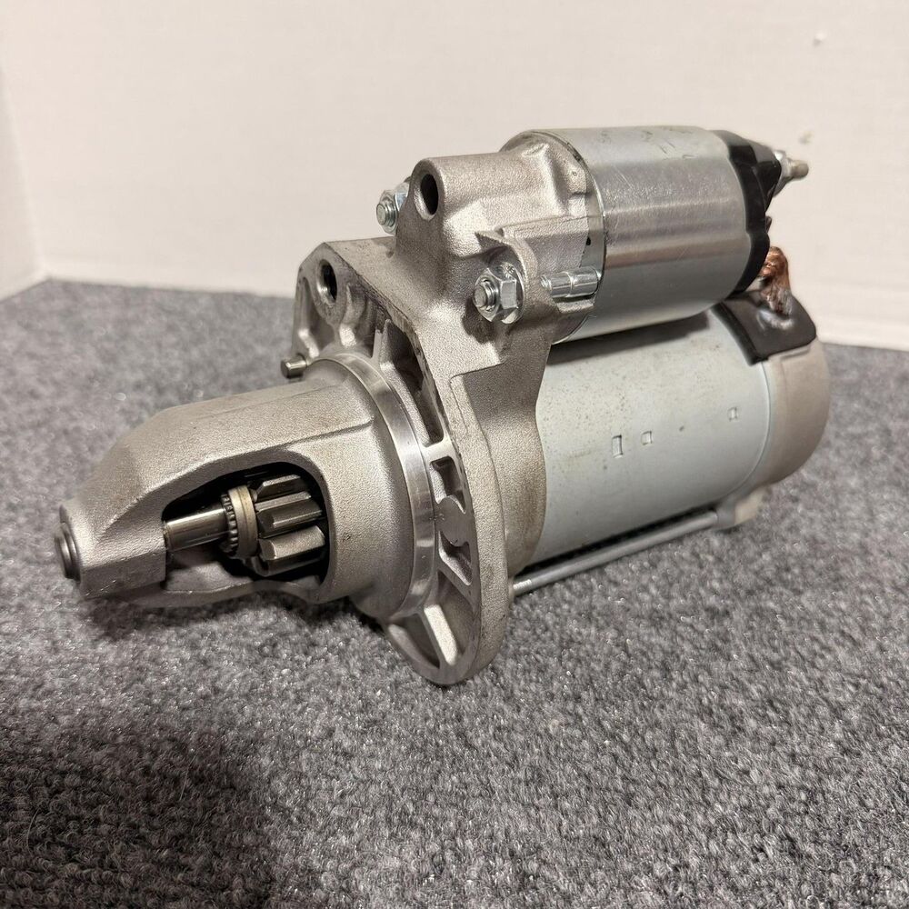 Denso 11T 12V 2-Bolt Mount Automotive Replacement Silver